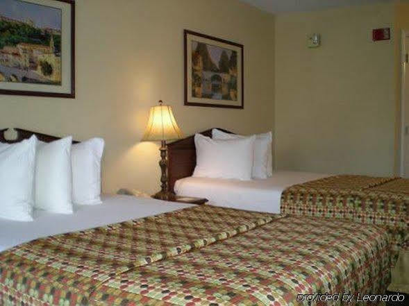 Baymont By Wyndham Eden Motel Kültér fotó